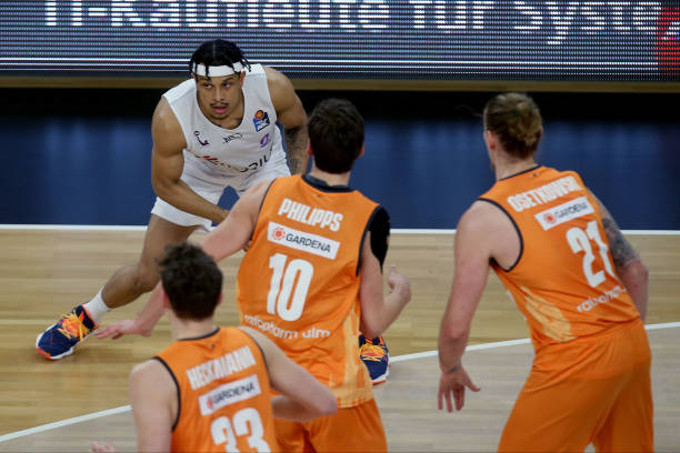 和洛杉矶湖 和洛杉矶湖