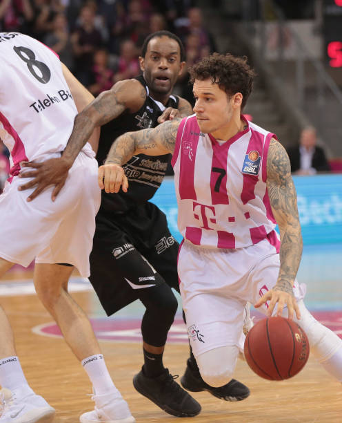 球再入侵时 球再入侵时